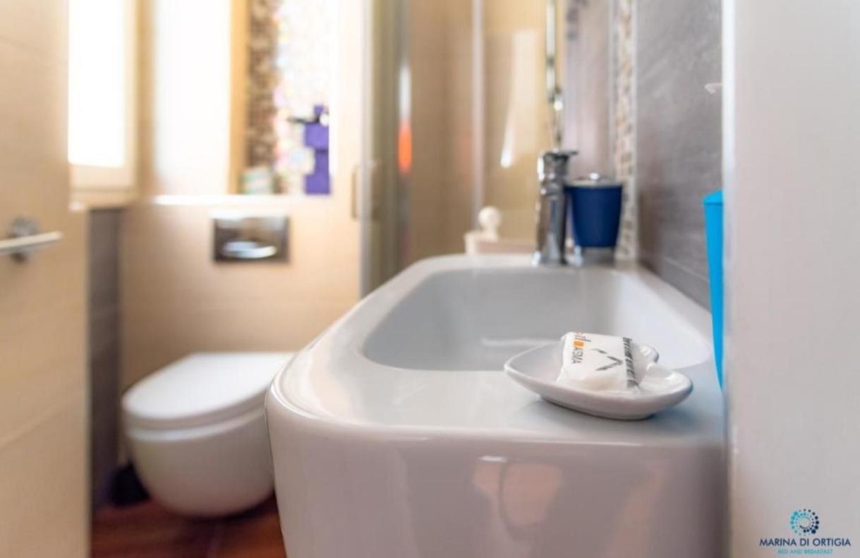 B&B Marina Di Ortigia Сиракузы Номер фото